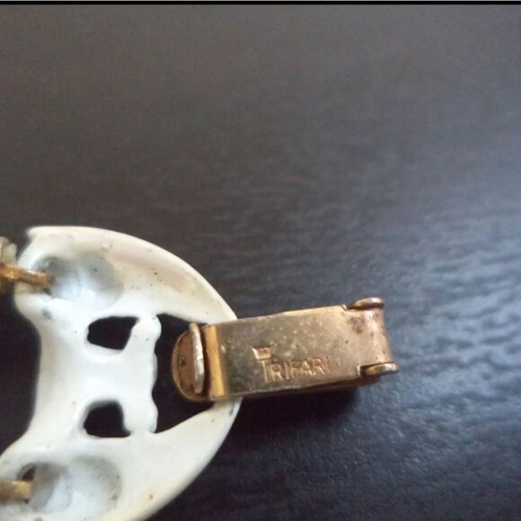 *RARE* STUNNING VINTAGE ESTATE SIGNED CROWN TRIFARI DBL STRAND 8" BRACELET G4931 - Picture 2 of 9